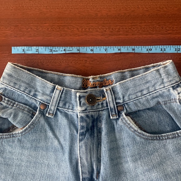 Boys wrangler boot cut jean - Picture 3 of 10